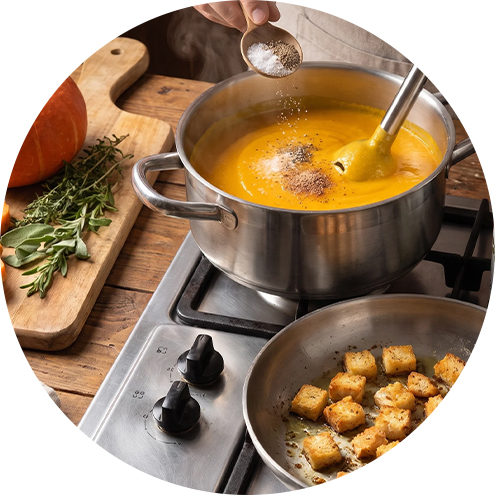 Passaggio 3: Emulsione E Preparazione Dei Crostini Dorati
