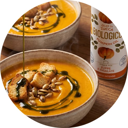 Passaggio 4: Vellutata Di Zucca Impiattata Con Olio Di Semi Di Zucca Benvolio A Crudo